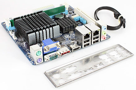Gigabyte GA-C1037UN-EU (Intel Celeron 1037U, 2x LAN, Win8 ready) [mit 2GB RAM]